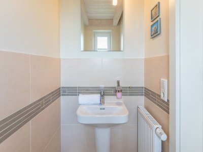 Holiday house Gemuetliches exklusives Ferienhaus in Dagebuell - Features photo 41