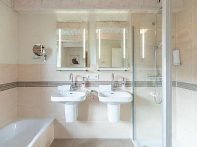 Holiday house Gemuetliches exklusives Ferienhaus in Dagebuell - Features photo 42