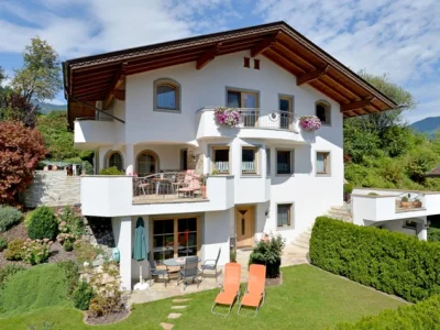 Holiday apartment Astrid Schneeberger in Fügen - Holiday apartment