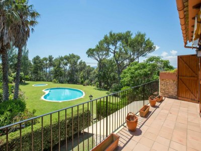 Villa Villa in Spain near Sandy Beach & Mountain Views - Outdoor photo 8