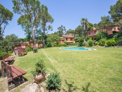 Villa Villa in Spain near Sandy Beach & Mountain Views - Outdoor photo 9
