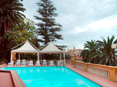 Holiday park Apartment in Imperia near Watersports - Outdoor photo 14