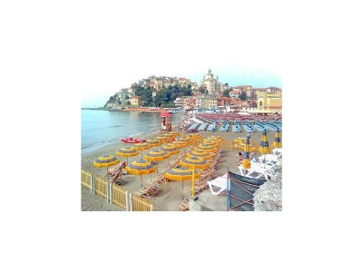 Holiday park Apartment in Imperia near the sea - Environment photo 11