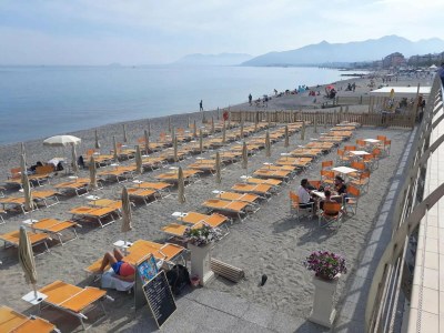 Apartment Relaxed Coastal Stay in Pietra Ligure - Environment photo 16