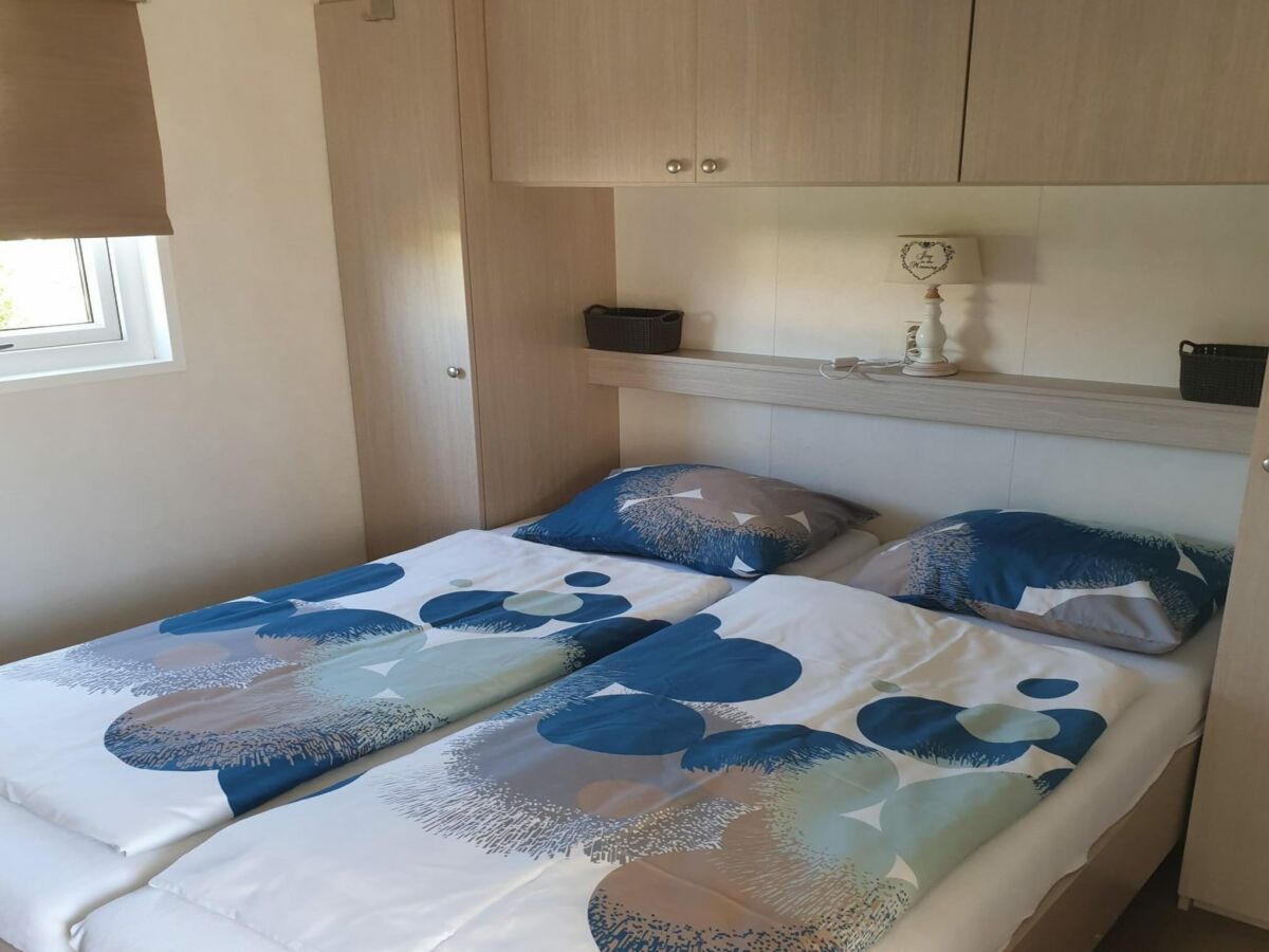 Chalet 4 person chalet on family park in Veere - Outdoor photo 5