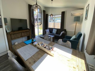 Chalet 4 person holiday chalet in Scherpenisse - Outdoor photo 6