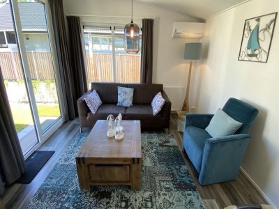 Chalet 4 person holiday chalet in Scherpenisse - Outdoor photo 11