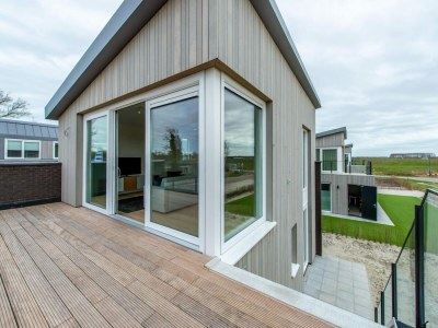 Villa 6-Person Holiday Home in Kamperland - Outdoor photo 3