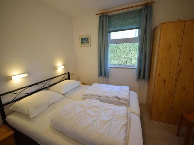 Bungalow 6-person holiday bungalow in Oostkapelle - Outdoor photo 9