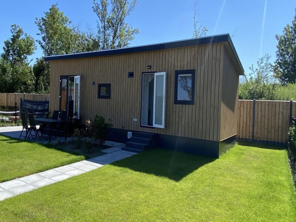 Chalet Chalet in Zeeland near Sandy Beach & Nature - Outdoor photo 2