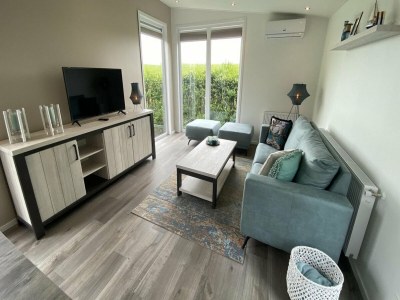 Chalet Chalet in Zeeland near Sandy Beach & Nature - Outdoor photo 7