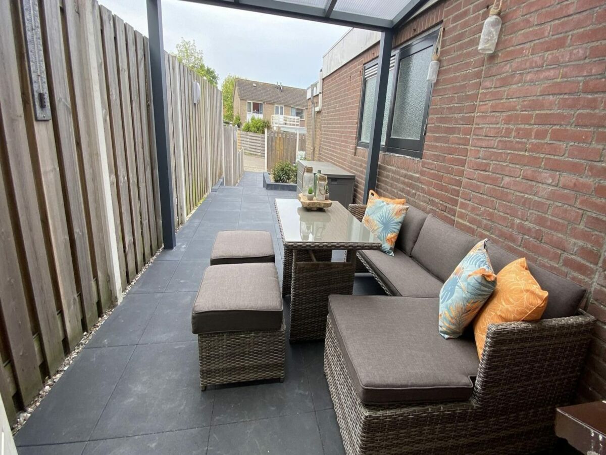 Villa 4 person holiday home in Oostkapelle - Outdoor photo 5