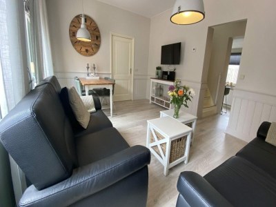 Villa 4 person holiday home in Oostkapelle - Outdoor photo 8