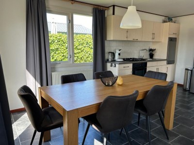 Chalet 6-person holiday chalet in Sint-Annaland - Outdoor photo 7