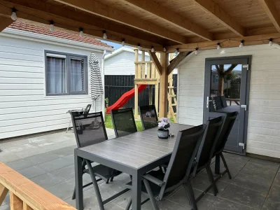 Chalet 6-person holiday chalet in Sint-Annaland - Outdoor photo 16