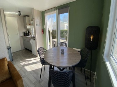 Chalet 4-person mobile home on Julianahoeve in Renesse - Outdoor photo 12