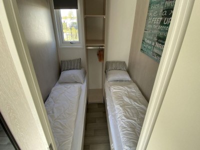 Chalet 4-person mobile home on Julianahoeve in Renesse - Outdoor photo 20