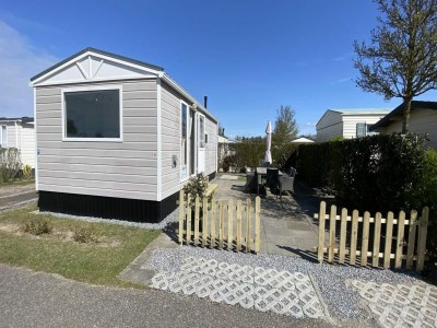 Chalet 4-person mobile home on Julianahoeve in Renesse - Outdoor photo 21