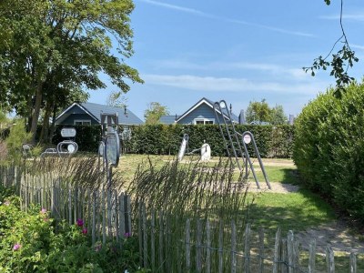 Chalet 4-person mobile home on Julianahoeve in Renesse - Outdoor photo 54