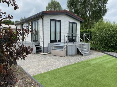 Chalet 4 Person holiday chalet in Sint-Annaland in Sint-Annaland - Chalet