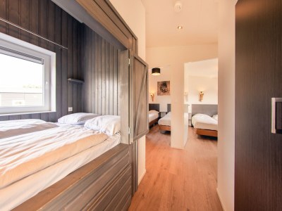 Holiday house Welcoming holiday home with garden - Features photo 20