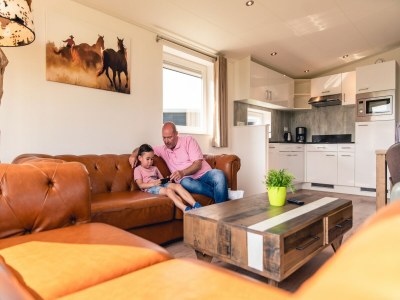 Holiday house Welcoming holiday home with garden - Features photo 27