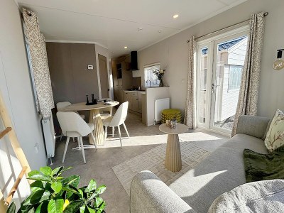 Chalet Inviting Hollum Chalet near Golf Course - Features photo 6