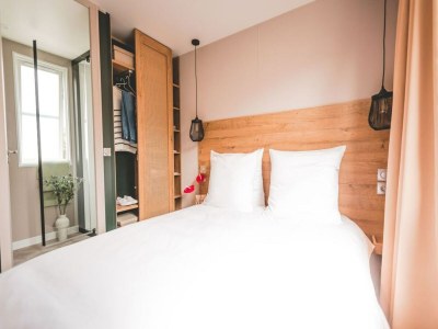 Holiday house 6-Guest Escape with Private Garden & Wi-Fi - Features photo 4