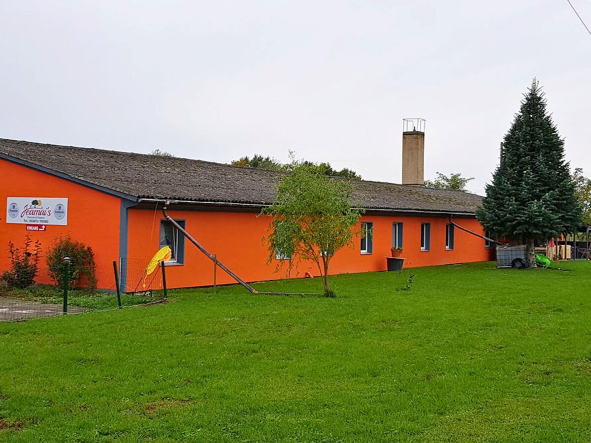 Apartment Family-Friendly Guesthouse in the Oderbruch