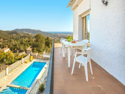 Villa Villa in Lloret de Mar with Pool & Sea Views - Outdoor photo 7