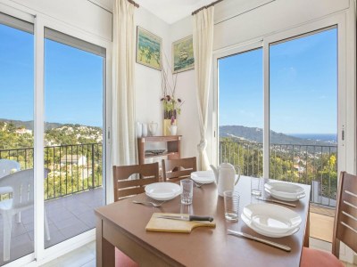 Villa Villa in Lloret de Mar with Pool & Sea Views - Features photo 8