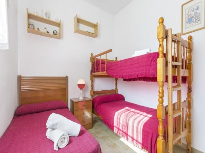 Villa Villa in Lloret de Mar with Pool & Sea Views - Features photo 13