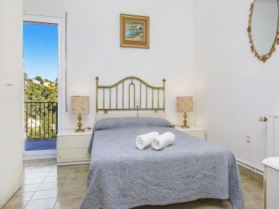 Villa Villa in Lloret de Mar with Pool & Sea Views - Features photo 17