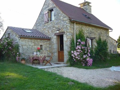 Holiday house Verführerisches Ferienhaus in Salviac mit Schwimmbad in Lot - Holiday house