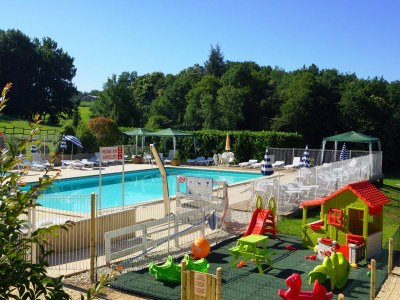 Holiday park Spacious Dordogne Cottage - Outdoor photo 32