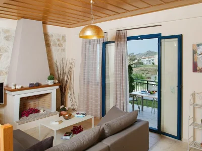Holiday park Poolside Cottage in Panormo - Features photo 10