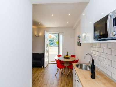 Apartment Apartment Moon River - Two-Bedroom Apartment with Terrace - Features photo 19