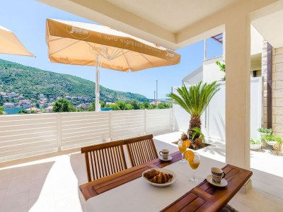 Apartment Apartment Moon River - Two-Bedroom Apartment with Terrace - Outdoor photo 28