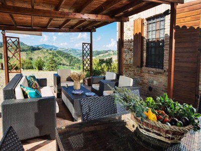 Holiday house Sunny holiday home with swimming pool - Outdoor photo 7