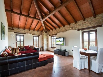 Holiday house Sunny holiday home with swimming pool - Features photo 18