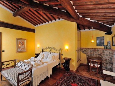 Holiday house Tuscan Family Villa with Sauna - Features photo 24