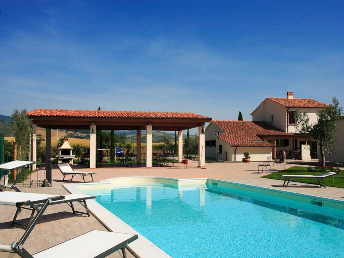 Holiday house Villa with private pool in Piancastagnaio - Outdoor photo 3