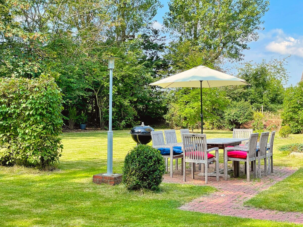 Holiday house Das Rote Landhaus - Outdoor photo 4