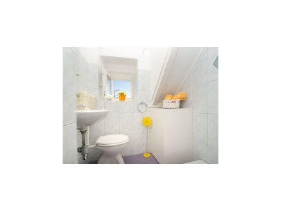 Apartment Rooms Lavanda & Ruzmarin - Double Room with Private Bathroom - Features photo 6