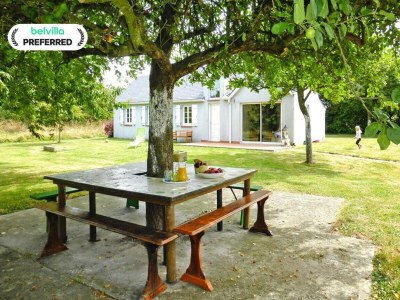 Holiday house House and huge garden surrounded by apple trees in Le Val-Saint-Père - Holiday house
