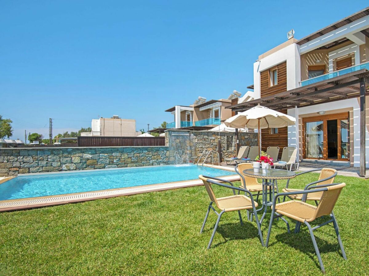 Holiday park Holiday home in Kiotari with a swimming pool - Outdoor photo 4