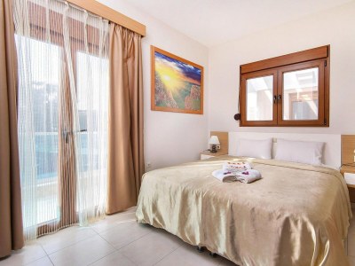 Holiday park Holiday home in Kiotari with a terrace - Features photo 13