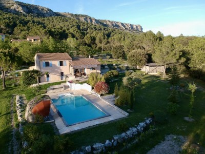 Holiday house in Provence in Merindol - Holiday house