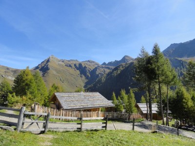 Alpine hut Suntinger Kasa - Outdoor photo 3