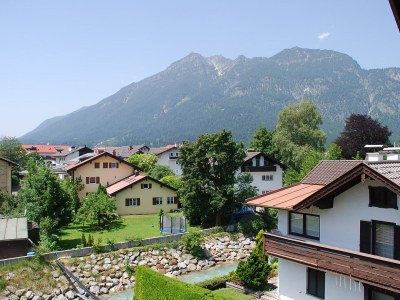 Holiday apartment Haus Elisabeth Apt. "Zugspitz" - Outdoor photo 6